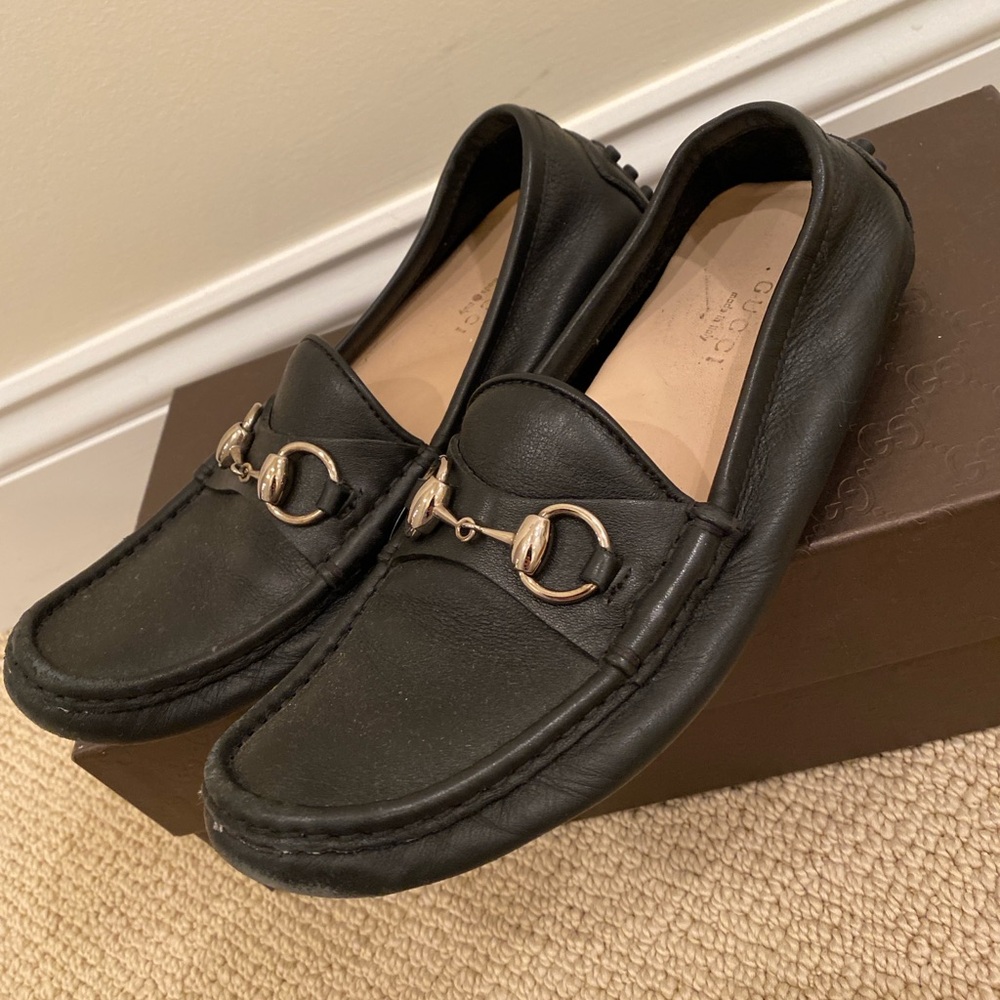 Black Gucci Drivers 
Size 35 
Black Leather